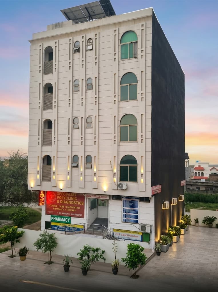 FZ International Hospital building in Jinnah Garden
